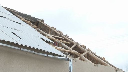 У Харкові внаслідок буревію пошкоджено майже 200 дахів: подробиці