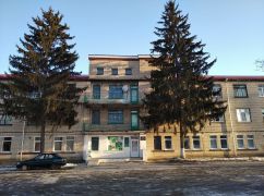 Больницу в Золочеве, поврежденную дронами рф, отремонтируют за 33,5 млн грн - ХАЦ