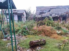 На Харківщині окупанти підірвали мости: Зруйноване житло, що неподалік
