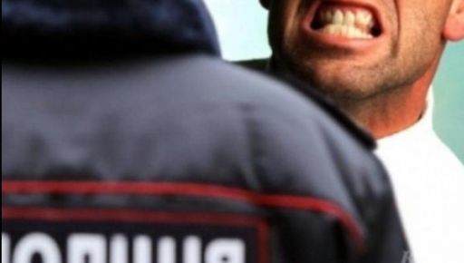 В Харькове разыскивают мужчину, который напал на полицейского