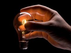 У Харкові та області стабілізують енергосистему: введено графіки аварійних відключень світла