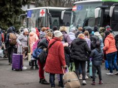 Евакуація на Харківщині: Синєгубов повідомив, скільки людей вивезли від початку наступу на півночі