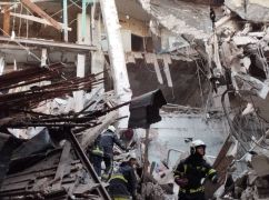 В Харькове из-под завалов достали еще два тела погибших