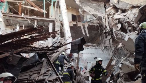 В Харькове из-под завалов достали еще два тела погибших