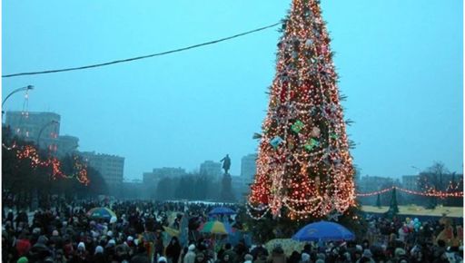 Снігуронька у вагоні, в камері й таксі: Харківські новорічні історії