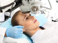 Катаракта та її лікування: операція та діагностика у Києві та інших великих містах