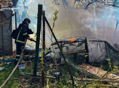 Рятувальники ліквідували пожежі внаслідок обстрілів у Богодухівському районі: Є постраждала