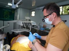 У Харківській бригаді з'явилася мобільна стоматологія: Це перший стоматкабінет НГУ на передовій