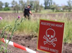Сапери показали розмінування територій в Харківській області: залучили сучасну спецтехніку