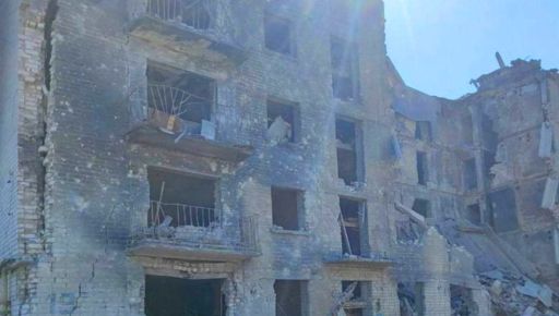 Правоохоронці показали наслідки загарбницьких обстрілів у Харкові та області