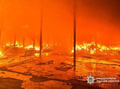 Правоохранители показали последствия обстрелов Харьковщины, где погиб человек
