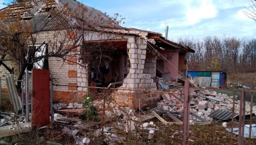 Полицейские показали последствия обстрелов Харьковщины, где пострадали пять человек