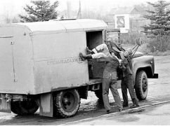 Витверезники або лікарня: куди забирають з вулиць п'яних харків'ян