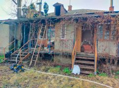 В Харькове во время пожара спасли мужчину: что известно