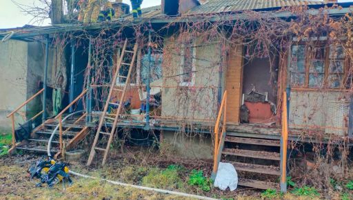 У Харкові під час пожежі врятували чоловіка: що відомо