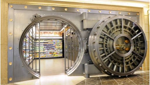 Гроші ворогові не дістануться. Як готувалися до війни банки в Харкові