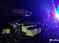 На трассе вблизи Харькова водитель Audi столкнулся с тремя автомобилями: есть пострадавшие