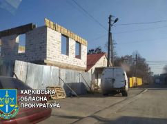Регистратор из Дергачей незаконно раздавал землю в Харькове — прокуратура
