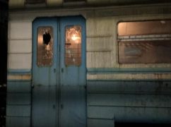 Двом жителям Харківщини загрожує тюрма за побиті вікна в потязі