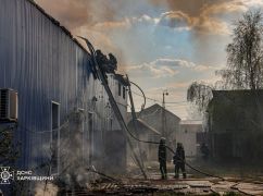 На Харківщині окупанти пошкодили два підприємства та пошту: фото наслідків