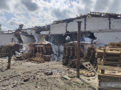 Понівечені будинки та магазини: у Дергачах показали наслідки удару "Геранью&rdquo;
