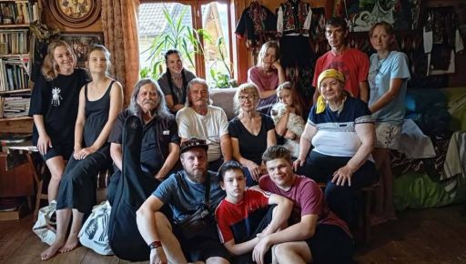 По следам Параджанова: харьковские кукольники подготовили премьеру с карпатским духом