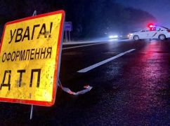 Два жестких ДТП &ndash; на Чугуевской трассе: авто разбросало по обочинам, на местах полиция и скорые