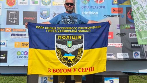 Спецпризначенець поліції з Харківщини здобув срібло на "Світязь Тріатлон-2026"
