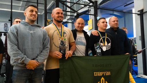 В Харькове прошли соревнования по воркауту среди ветеранов: кто получил первенство