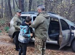 На Харківщині у лісі загубився хлопчик: хто і як шукав малого мандрівника