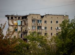 Со сломанными домами, но несгибаемыми людьми: Зеленский показал освобожденные территории Харьковщины