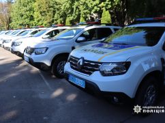 В Харьковской области 21 офицер громад получил новый служебный транспорт