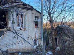 Оккупанты разбомбили частный дом на Харьковщине: Один человек погиб