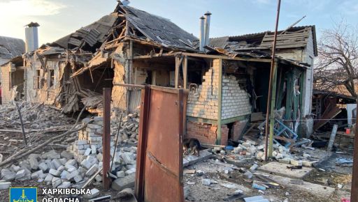 Ранен мужчина, разрушены дома: Появились новые кадры из атакованного россиянами Купянска
