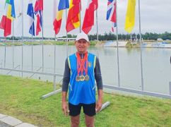 Тренер із Харківщини виборов золоті медалі на водних змаганнях для ветеранів