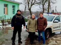 Из опасного села на Харьковщине эвакуировали пожилых людей