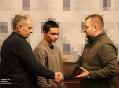 Батько та син загиблої прокурорки із Харківщини отримали нагороду