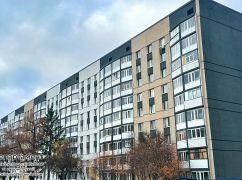 В Харькове показали, как восстанавливают поврежденную россиянами многоэтажку на Салтовке