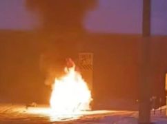 В Харькове на газовой заправке пылает авто - соцсети