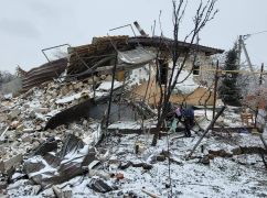Ракетный удар по Змиеву: Под завалами дома нашли тело погибшей женщины