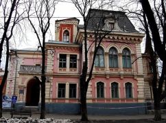 "Пряничний будинок" поки не повернуть державі: апеляція прокуратури в Харкові закрита