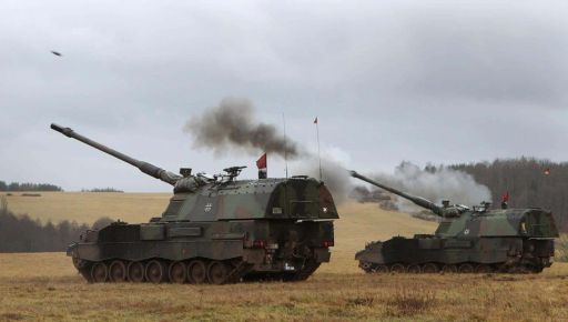 Замість 6 місяців українські артилеристи опанували німецькі Panzerhaubitze 2000 за 36 днів