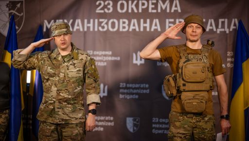 Солдат из Харьковщины получил награду от командующего ОСУВ "Хортица" за мужество