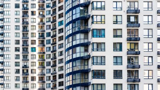 Безопасные сделки: как DIM.RIA помогает проверить продавца и недвижимость