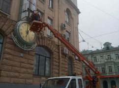 Ремонтники возобновили работу одного из символов Харькова
