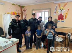 В Харьковской области у многодетной матери-пьяницы забрали 7 детей