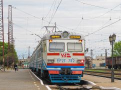 На Харьковщине две электрички будут курсировать по новому графику