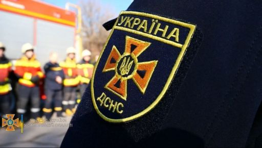 Поранена під час удару по Харкову рятувальниця записала відео з лікарні