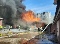 Масштабна пожежа у Харкові: ДСНС повідомила, що горить на складі біля "Левади"