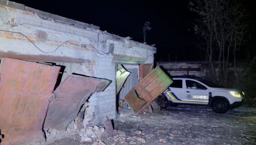 У Харківській області російські дрони поцілили по автомобілях поліції та екстренки